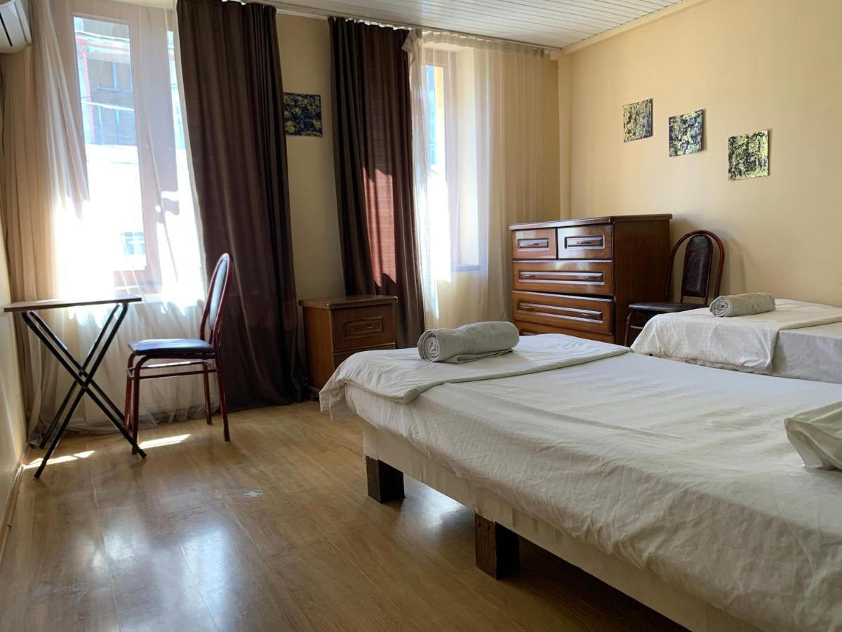 Home Stay Georgia Tbilisi Luaran gambar