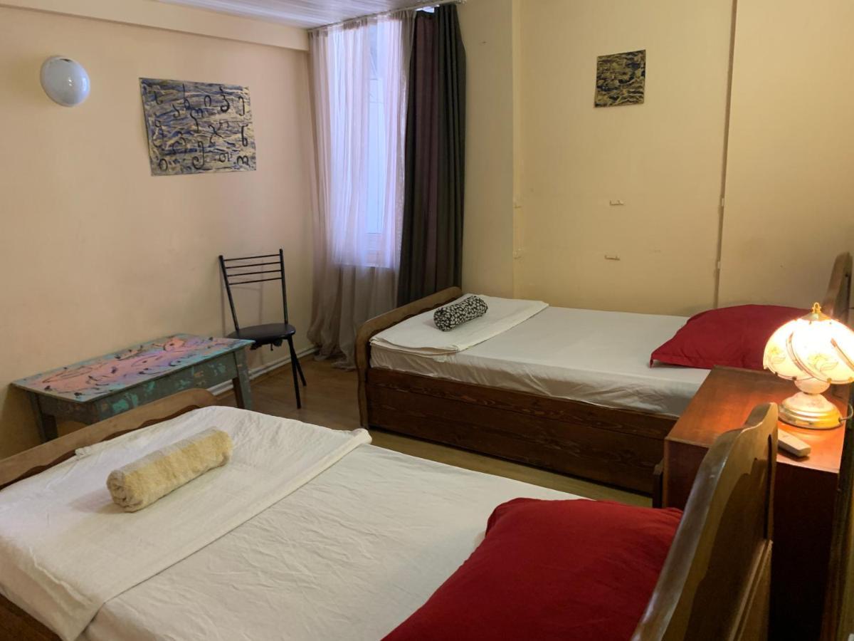 Home Stay Georgia Tbilisi Luaran gambar